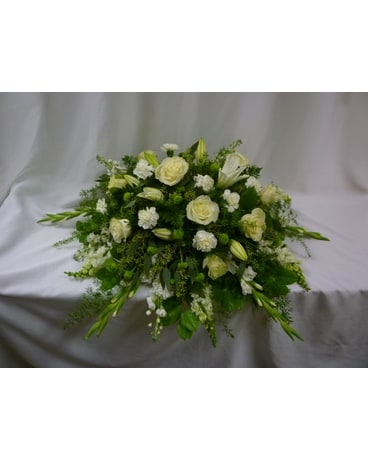 Winter White Casket Spray CS14-20 Funeral Casket Spray Flowers