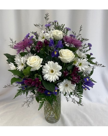 Cool Breeze Sidetable Sympathy Arrangement