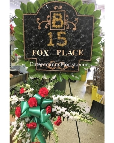 Restaurant Plaque Replicas Specialty Arrangement
