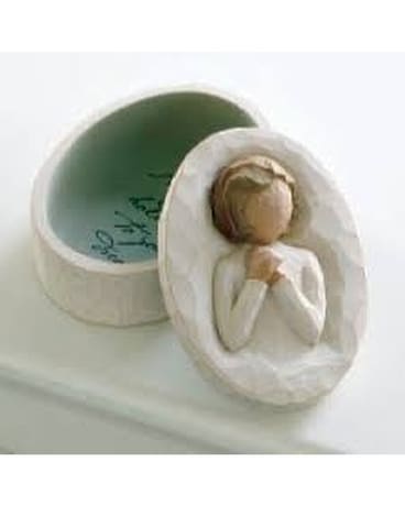 Wishes Keepsake Box Flower Arrangement