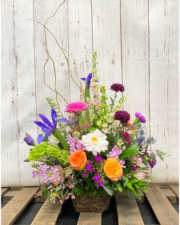 Spring Fling Flower Arrangement