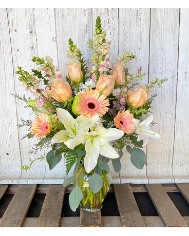 Peach Dream Flower Arrangement