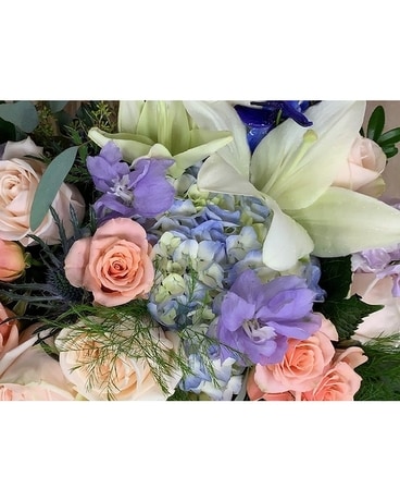 Flower Subscription Flower Arrangement