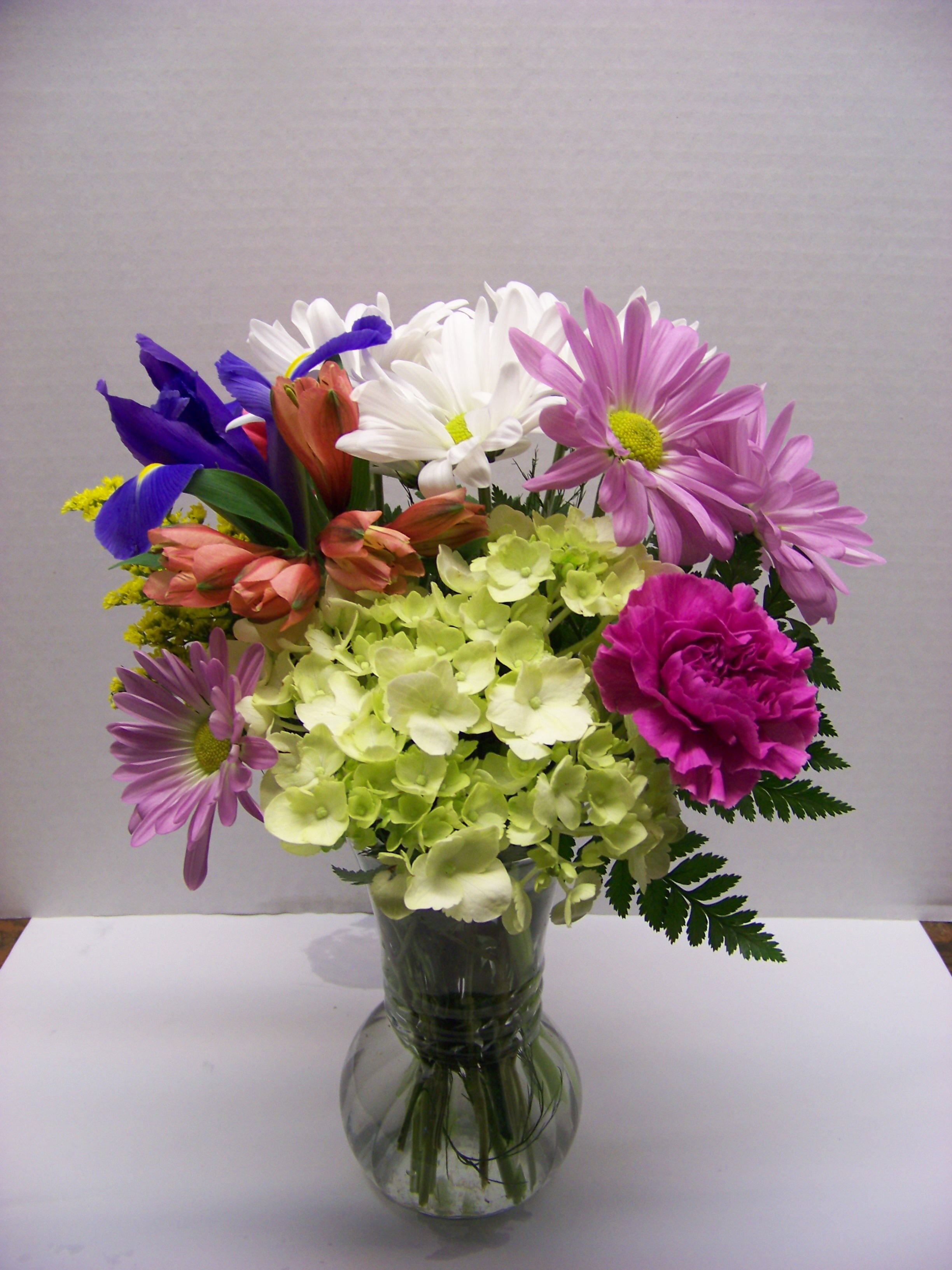 Claremont Florist Flower Delivery by Colonial Florist