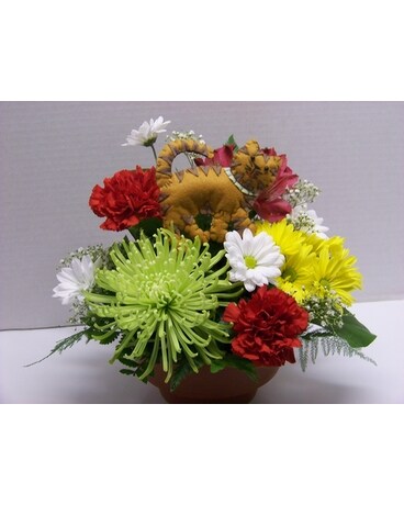 PLAYFUL KITTY Flower Arrangement