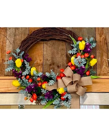 GRAPEVINE SILK WREATH Wreath