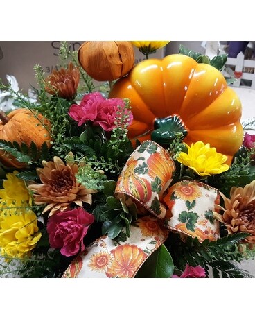 PUMPKIN SPICE Flower Arrangement
