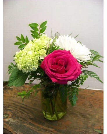 BIG BLOOMS Flower Arrangement