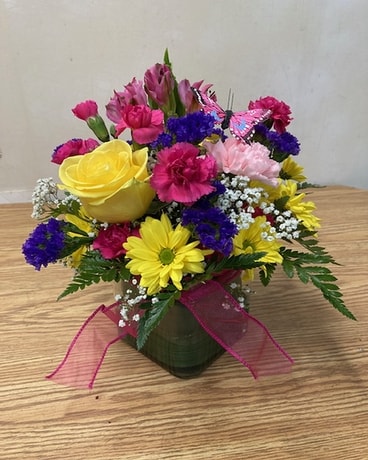 Center of Attention Flower Arrangement