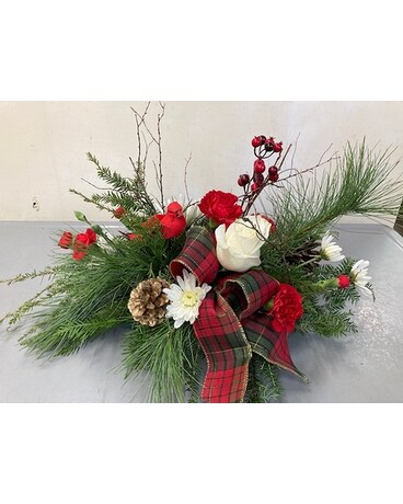 Cardinal Christmas Flower Arrangement