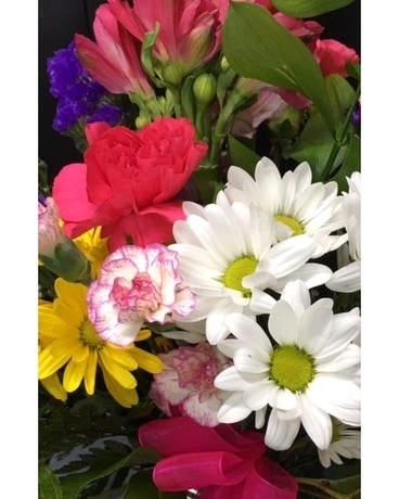 Summer Mix Designers Choice Flower Arrangement