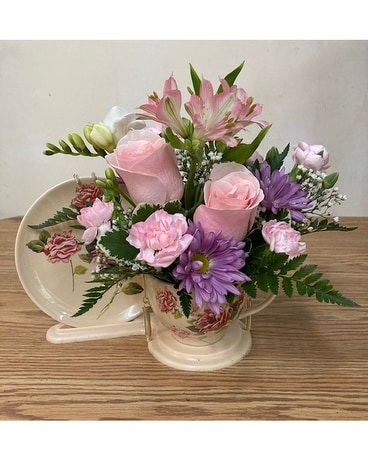 Trites Victorian Teacup Flower Arrangement