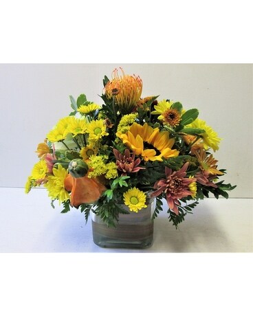Thanksgiving Cube (HS-812) Flower Arrangement