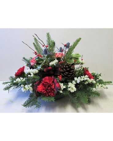 Country Christmas Centerpiece (HS-831) Flower Arrangement