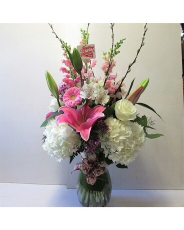 Be Mine Vase (HS-846) Flower Arrangement