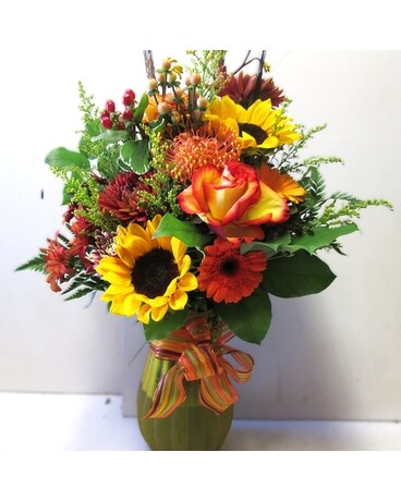 Fall Flowers Delivery Worcester MA - Holmes Shusas Florists, Inc