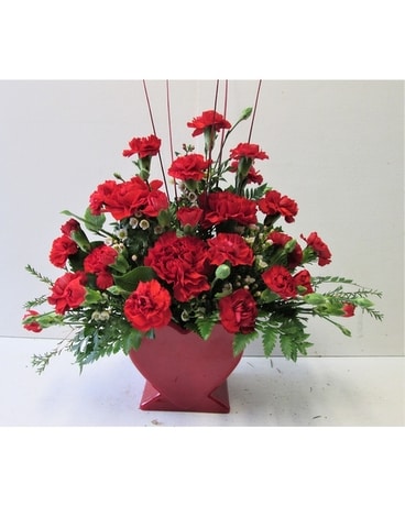 From The Heart Bouquet Hs 540 In Worcester Ma Holmes Shusas Florists Inc