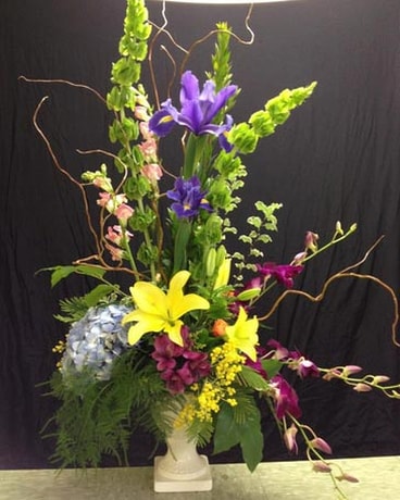 Searcy Florist - Flower Delivery by Artistic Florist & Gifts