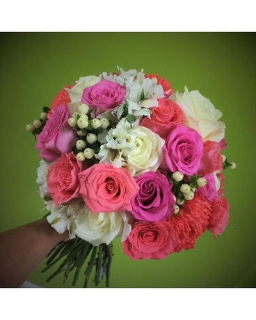 Wedding Bouquet Flower Arrangement