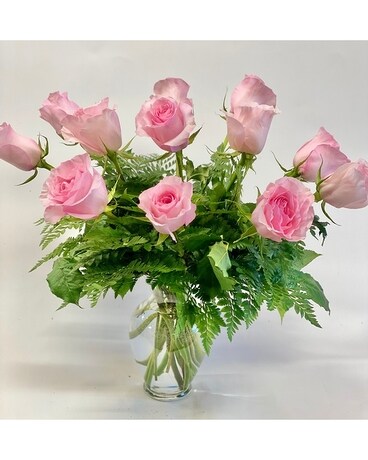 Dozen Pink Roses Flower Arrangement