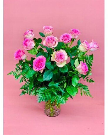 Dozen Pink Roses Flower Arrangement