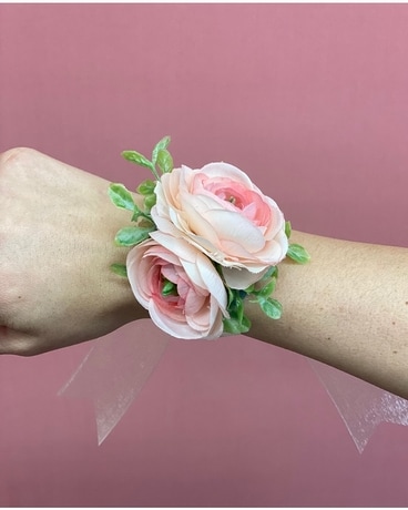 Petite Corsage Corsage