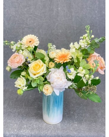 Peachy Collection C Flower Arrangement