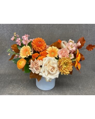 Peach Cobbler B Flower Arrangement