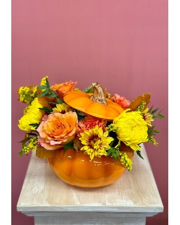 Pumpkin Pie Flower Arrangement