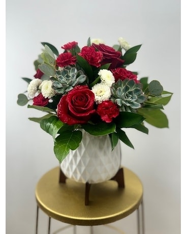 Simply You Flower Arrangement