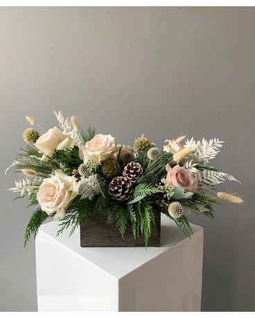 Hello Winter! Flower Arrangement