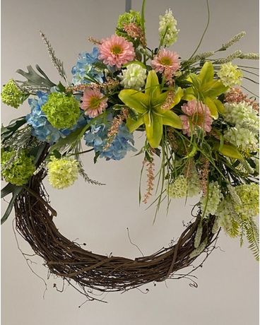 Wreath with Pastel Spray Flower Arrangement