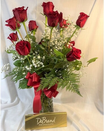 Dozen Red Roses With Chocolate Flower Arrangement
