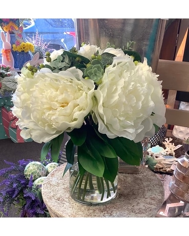 White Hydrangeas in Water Flower Arrangement