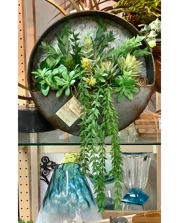 Galvanized Round Wall Tin Flower Arrangement