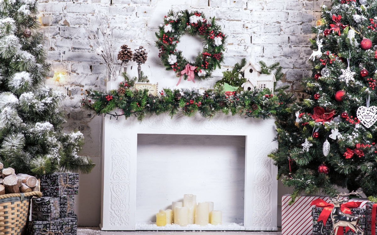 Top Holiday Decorating Tips From Professional Floral Designers