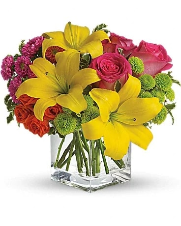 Teleflora's Sunsplash Flower Arrangement