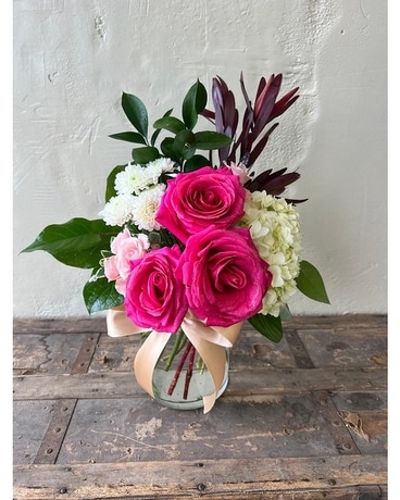 Rosey Flower Arrangement