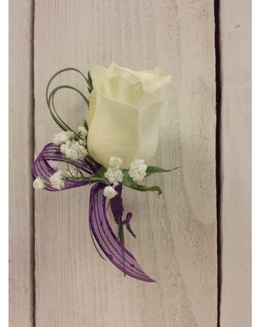 Simply Subtle Boutonniere Flower Arrangement