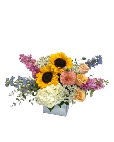 Cecelia Flower Arrangement
