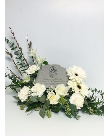 Memories a Lane Stone Arrangement