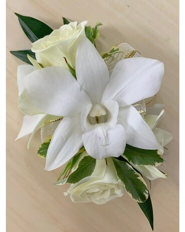 Orchid Luxury - Includes Silver Elastic Wristlet Corsage