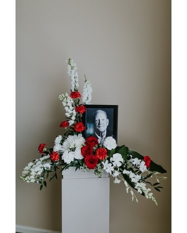 Heritage Portrait Arrangement Funeral Arrangement