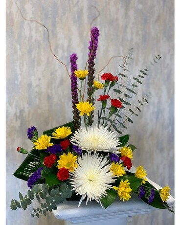 Bright Style Flower Arrangement