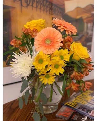 Peach Lemonade Flower Arrangement