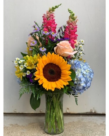 The Living is Easy Flower Arrangement