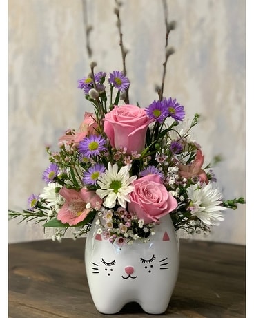 Jennipurr Flower Arrangement