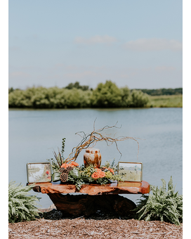 Moraine Memorial Urn Arrangement Funeral Arrangement