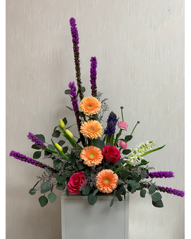 Equinox Horizon Flower Arrangement