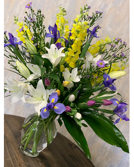 Golden Spring Flower Arrangement